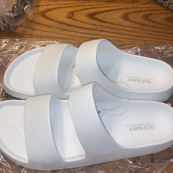 White Slides - Picture 7 of 9